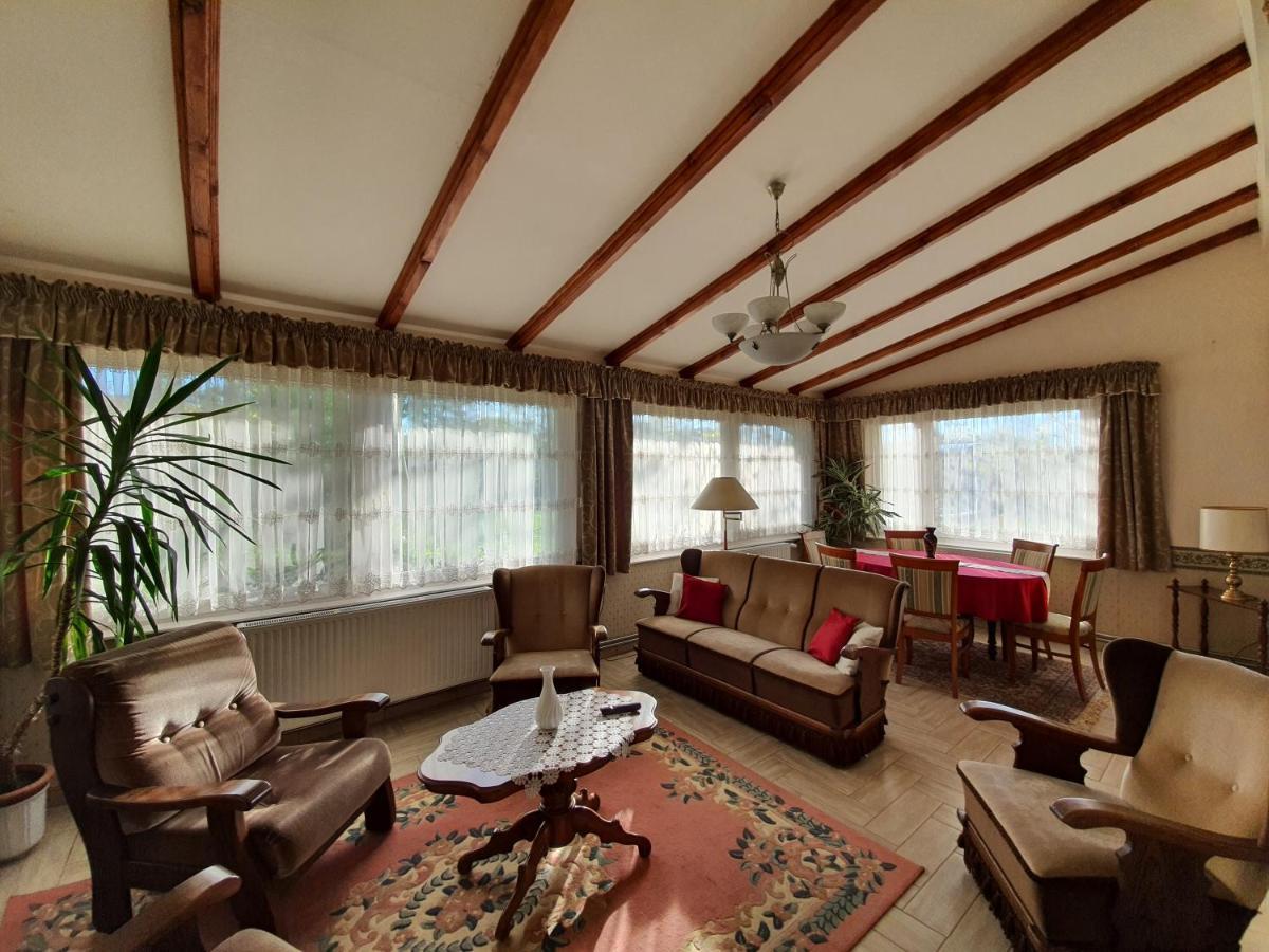 Platan Szallashely Hotel Sandorfalva Luaran gambar